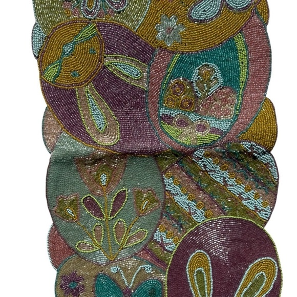 Pier 1 beaded Easter table runner - Picture 7 of 9